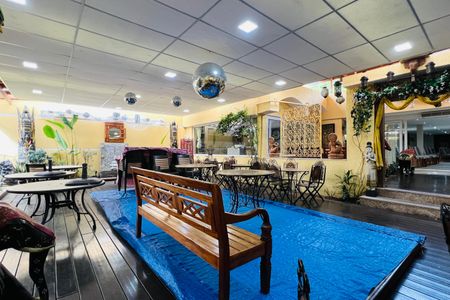 Casa à venda com 425m², 3 quartos e 3 vagas Casa à venda com 425m², 3 quartos e 3 vagasÁrea externa