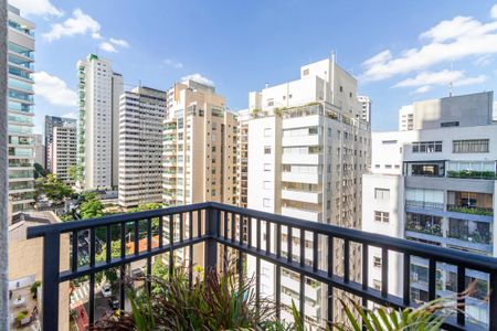 Apartamento à venda com 310m², 4 quartos e 5 vagasVaranda - Suíte 1