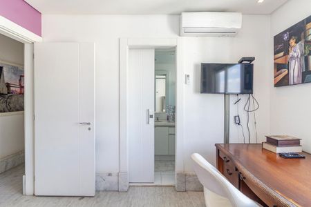 Apartamento à venda com 310m², 4 quartos e 5 vagasSuíte 4