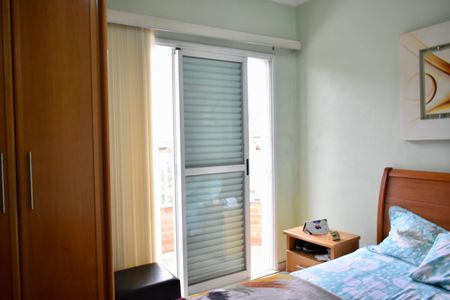 Casa à venda com 200m², 4 quartos e 4 vagas Casa à venda com 200m², 4 quartos e 4 vagasSuíte 1