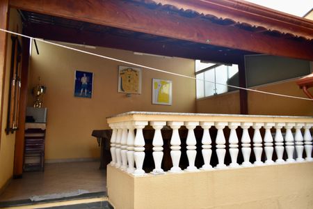 Casa à venda com 200m², 4 quartos e 4 vagas Casa à venda com 200m², 4 quartos e 4 vagasSalão de jogos