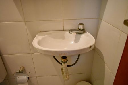 Casa à venda com 200m², 4 quartos e 4 vagas Casa à venda com 200m², 4 quartos e 4 vagasBanheiro de Serviço