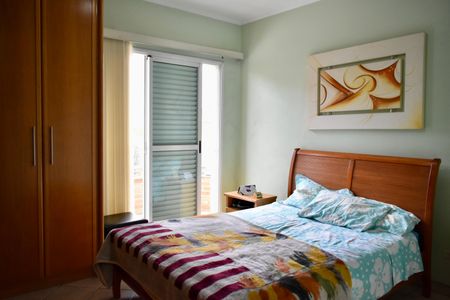Casa à venda com 200m², 4 quartos e 4 vagas Casa à venda com 200m², 4 quartos e 4 vagasSuíte 1