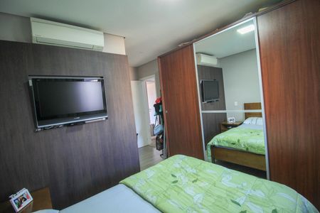 Apartamento à venda com 98m², 3 quartos e 2 vagas Apartamento à venda com 98m², 3 quartos e 2 vagasSuíte