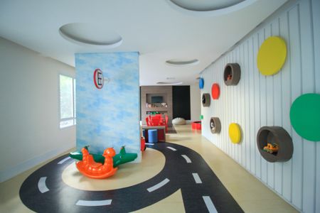 Apartamento à venda com 98m², 3 quartos e 2 vagas Apartamento à venda com 98m², 3 quartos e 2 vagasÁrea comum