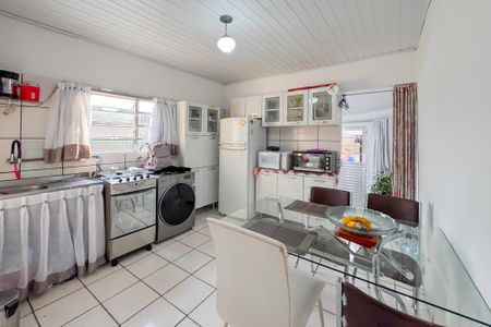 Casa à venda com 210m², 3 quartos e sem vaga Casa à venda com 210m², 3 quartos e sem vagaCozinha - Casa 3