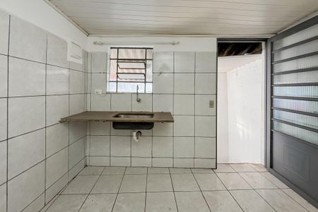 Casa à venda com 210m², 3 quartos e sem vaga Casa à venda com 210m², 3 quartos e sem vagaSala e Cozinha - Casa 2