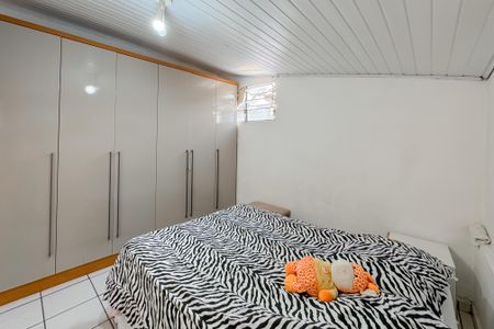 Casa à venda com 210m², 3 quartos e sem vaga Casa à venda com 210m², 3 quartos e sem vagaQuarto - Casa 3