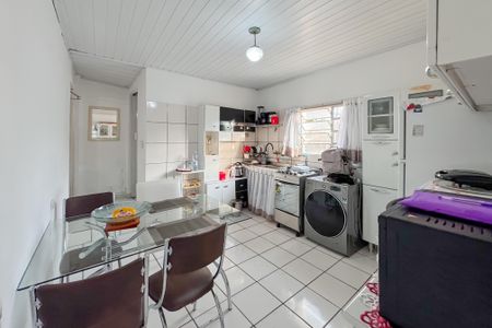 Casa à venda com 210m², 3 quartos e sem vaga Casa à venda com 210m², 3 quartos e sem vagaCozinha - Casa 3