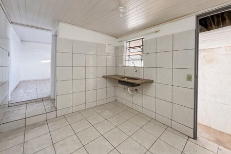 Casa à venda com 210m², 3 quartos e sem vaga Casa à venda com 210m², 3 quartos e sem vagaSala e Cozinha - Casa 2