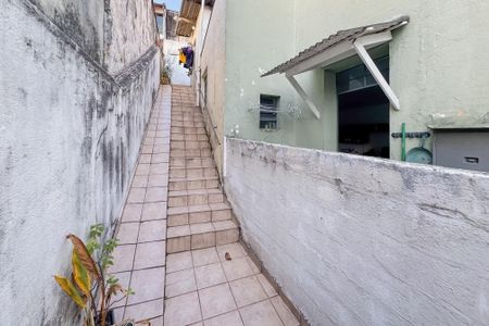 Casa à venda com 210m², 3 quartos e sem vaga Casa à venda com 210m², 3 quartos e sem vagaEntrada