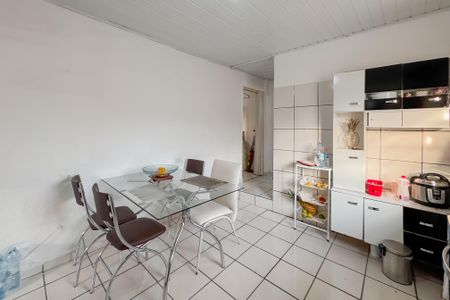 Casa à venda com 210m², 3 quartos e sem vaga Casa à venda com 210m², 3 quartos e sem vagaCozinha - Casa 3