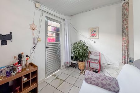 Casa à venda com 210m², 3 quartos e sem vaga Casa à venda com 210m², 3 quartos e sem vagaSala - Casa 3