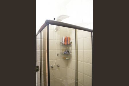 Casa à venda com 276m², 4 quartos e 4 vagasBanheiro Social