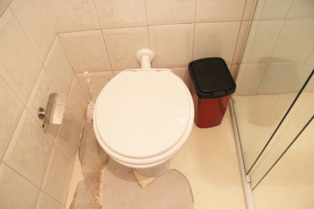 Casa à venda com 276m², 4 quartos e 4 vagasBanheiro de Serviço