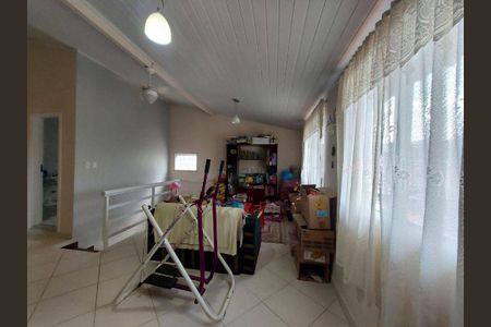 Casa à venda com 323m², 3 quartos e 3 vagas