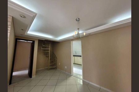 Casa à venda com 264m², 4 quartos e 3 vagas