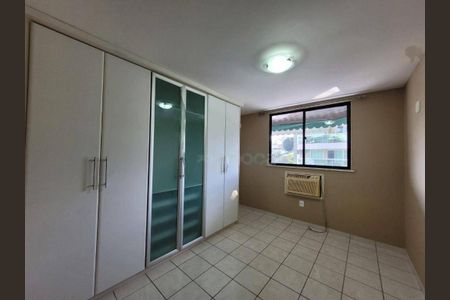 Casa à venda com 264m², 4 quartos e 3 vagas