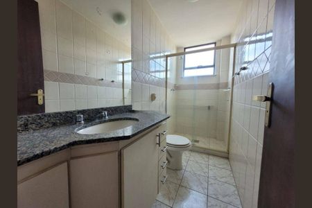 Casa à venda com 264m², 4 quartos e 3 vagas