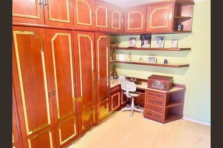 Casa à venda com 420m², 4 quartos e 2 vagas