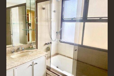 Casa à venda com 420m², 4 quartos e 2 vagas