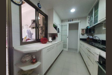 Apartamento à venda com 320m², 4 quartos e 2 vagas