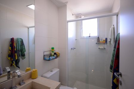 Apartamento para alugar com 63m², 2 quartos e 2 vagas Apartamento para alugar com 63m², 2 quartos e 2 vagasBanheiro da Suite