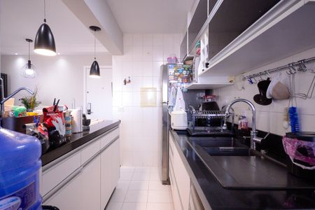 Apartamento para alugar com 63m², 2 quartos e 2 vagas Apartamento para alugar com 63m², 2 quartos e 2 vagasCozinha