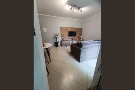Apartamento à venda com 74m², 3 quartos e 1 vaga Apartamento à venda com 74m², 3 quartos e 1 vagaSala