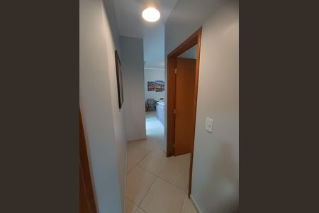 Apartamento à venda com 74m², 3 quartos e 1 vaga Apartamento à venda com 74m², 3 quartos e 1 vagaCorredor