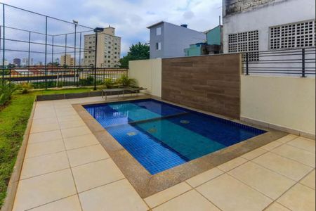 Apartamento à venda com 60m², 2 quartos e 1 vaga Apartamento à venda com 60m², 2 quartos e 1 vagaÁrea comum - Piscina