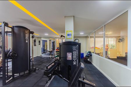 Apartamento à venda com 60m², 2 quartos e 1 vaga Apartamento à venda com 60m², 2 quartos e 1 vagaÁrea comum - Academia