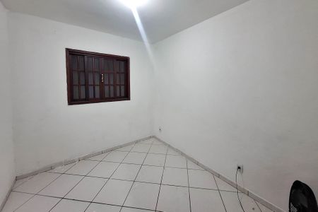 Casa à venda com 45m², 1 quarto e sem vaga Casa à venda com 45m², 1 quarto e sem vagaQuarto