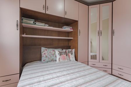 Apartamento à venda com 136m², 3 quartos e 2 vagas Apartamento à venda com 136m², 3 quartos e 2 vagasQuarto 2