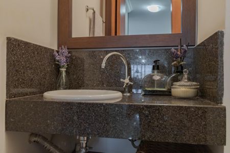 Apartamento à venda com 136m², 3 quartos e 2 vagas Apartamento à venda com 136m², 3 quartos e 2 vagasLavabo