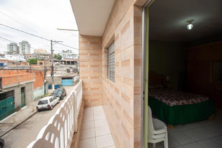 Casa à venda com 137m², 2 quartos e 2 vagas Casa à venda com 137m², 2 quartos e 2 vagasSuíte Varanda