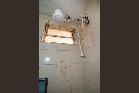 Apartamento para alugar com 68m², 2 quartos e sem vagaBanheiro