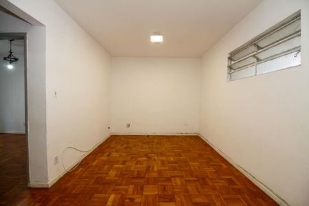 Apartamento para alugar com 68m², 2 quartos e sem vagaSala