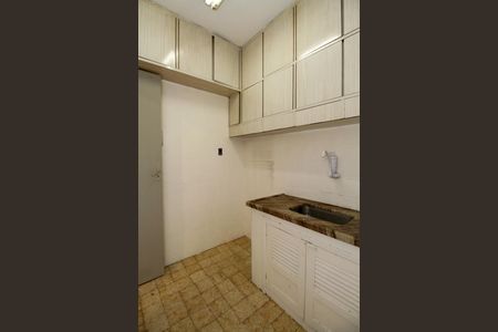 Apartamento para alugar com 68m², 2 quartos e sem vagaCozinha