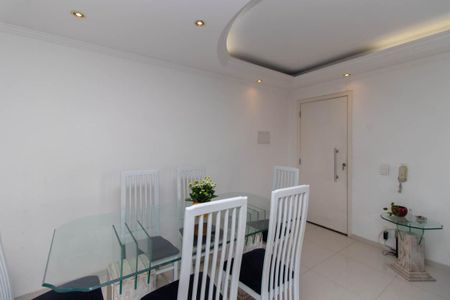 Apartamento à venda com 63m², 2 quartos e 1 vaga Apartamento à venda com 63m², 2 quartos e 1 vagaSala