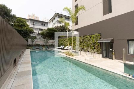 Studio à venda com 26m², 1 quarto e sem vaga Studio à venda com 26m², 1 quarto e sem vagaPiscina