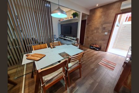 Casa à venda com 67m², 3 quartos e sem vaga