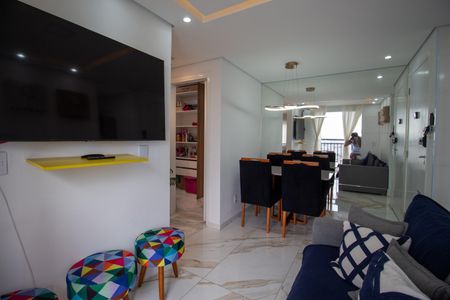 Apartamento à venda com 38m², 2 quartos e 1 vaga Apartamento à venda com 38m², 2 quartos e 1 vagaSala