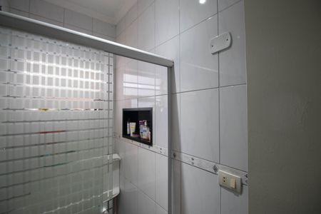 Casa à venda com 130m², 4 quartos e 2 vagasBanheiro
