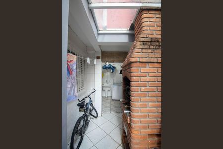 Casa à venda com 130m², 4 quartos e 2 vagasChurrasqueira