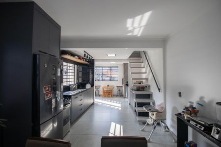 Casa à venda com 130m², 4 quartos e 2 vagasCozinha