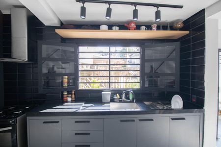 Casa à venda com 130m², 4 quartos e 2 vagasCozinha