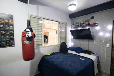 Casa à venda com 130m², 4 quartos e 2 vagasSuíte 1