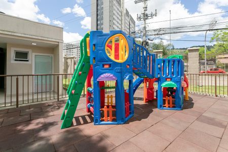 Apartamento à venda com 46m², 2 quartos e 1 vaga Apartamento à venda com 46m², 2 quartos e 1 vagaÁrea Comum - Playground