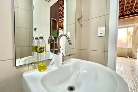 Casa à venda com 190m², 4 quartos e 2 vagas Casa à venda com 190m², 4 quartos e 2 vagasBanheiro de serviço